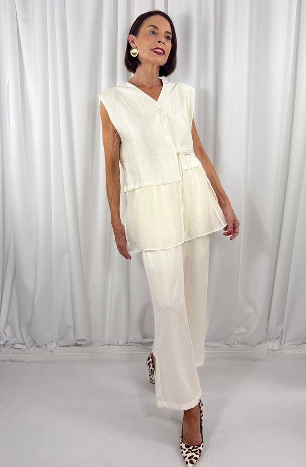 Mona lisa suit in cream