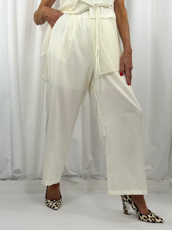 Mona lisa suit in cream