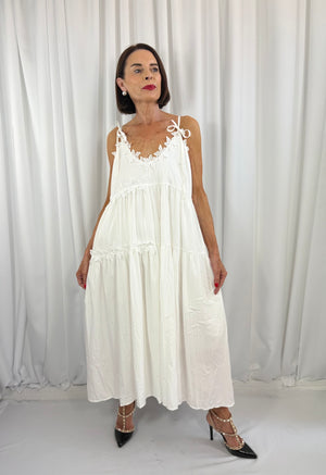 Talia dress in white