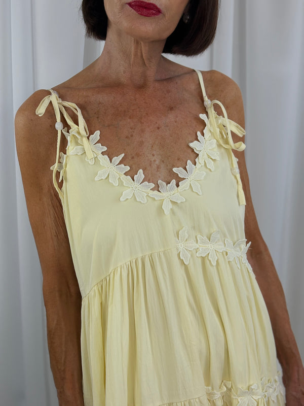 Talia dress in lemon