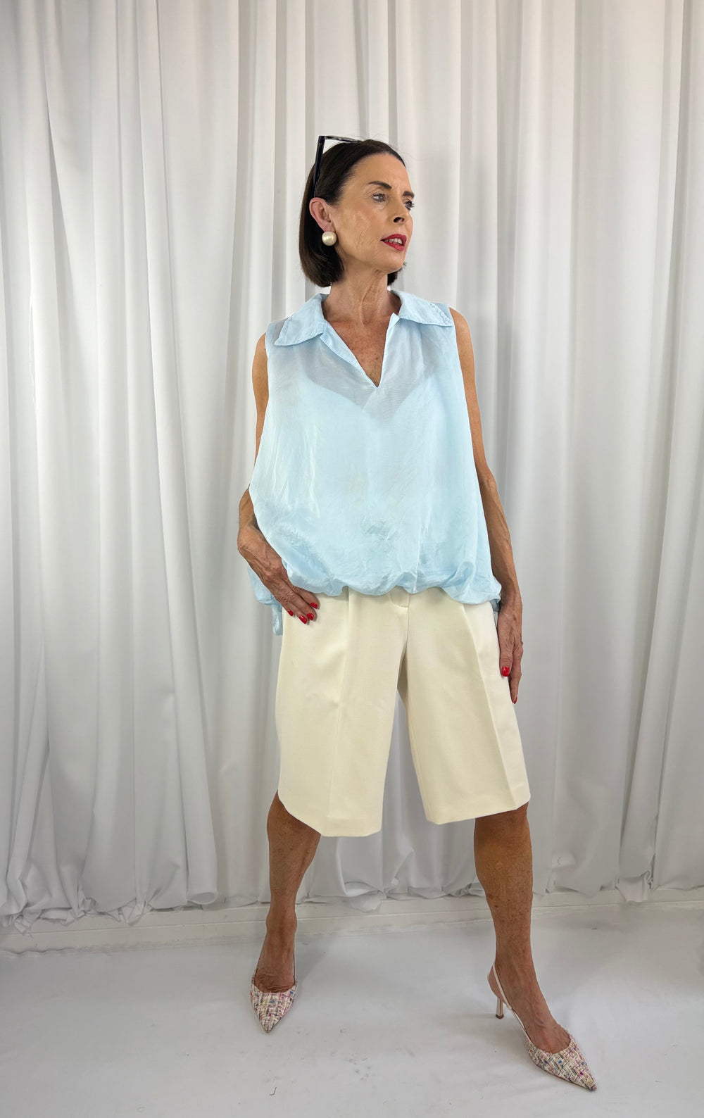 Bubble hem top in baby blue