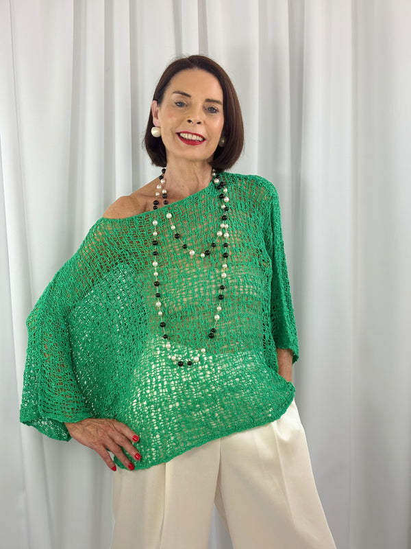 popcorn top in emerald green