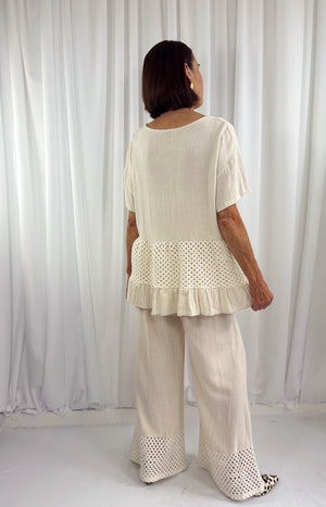 Aira suit in buttermilk