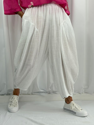 Palm trousers in white