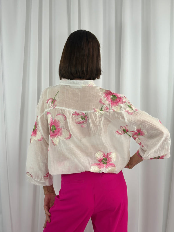 Maybel emroidered flower shirt in white