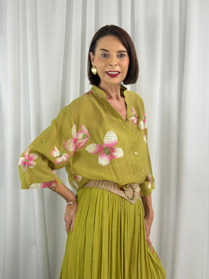 Maybel emroidered flower shirt in Olive green