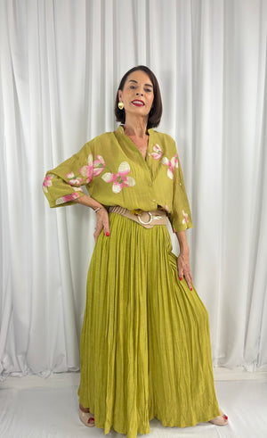 Maybel emroidered flower shirt in Olive green
