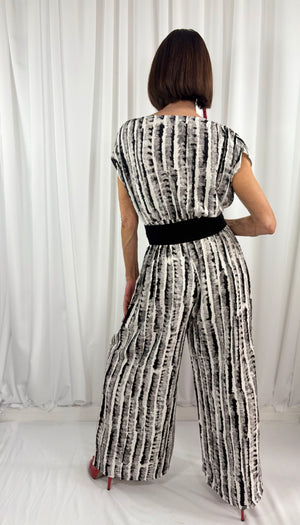 Sunny jumpsuit in black
