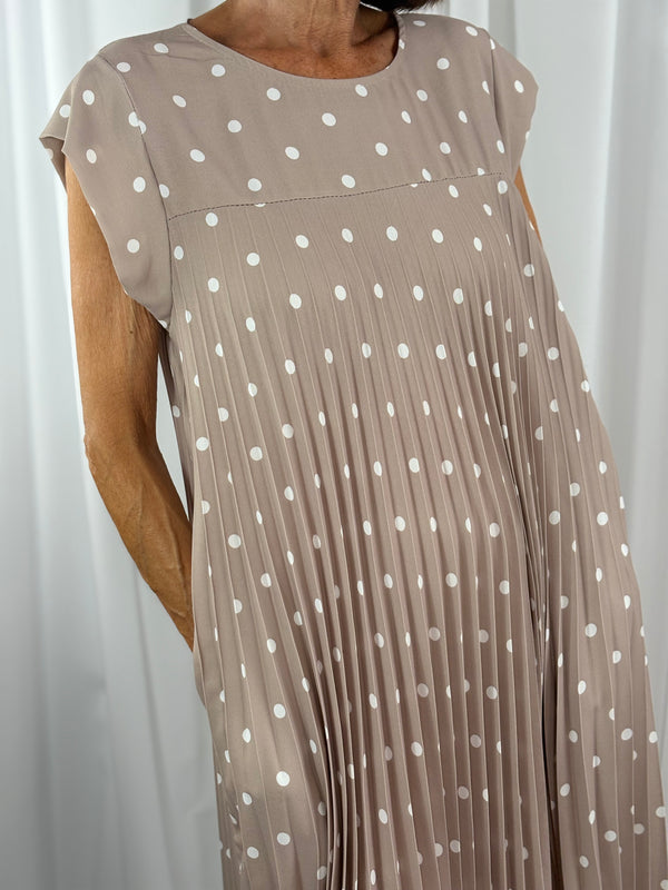 Milan dress in mocha with white spots
