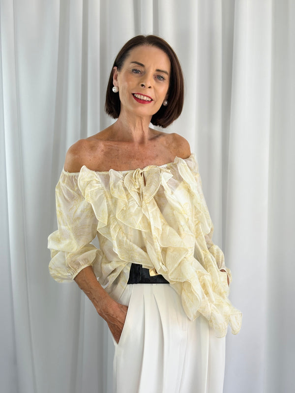 Burty ruffle top in lemon