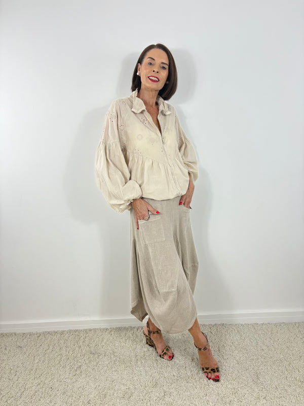 mccoy embroidery anglais jacket in beige