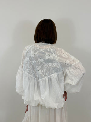mccoy embroidery anglais jacket in white
