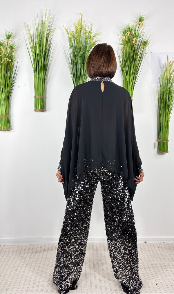 Monroe Waterfall top in black