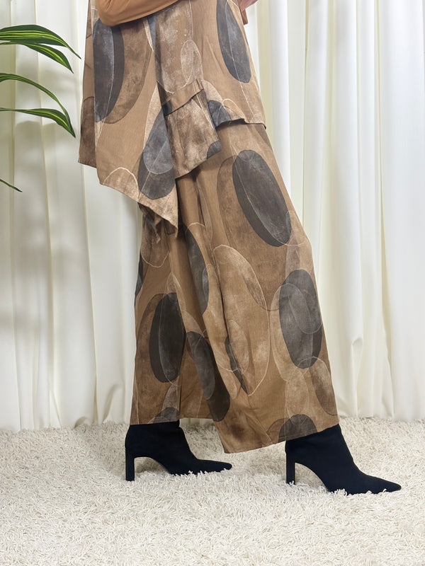Jona Suit in light camel