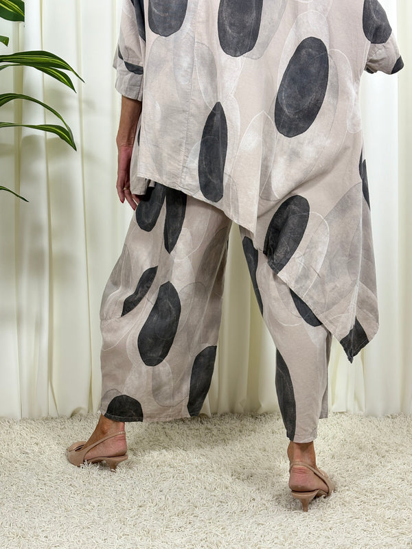 Madrid suit in beige