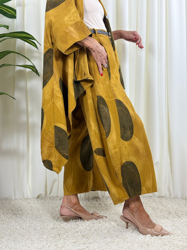 Madrid suit in mustard