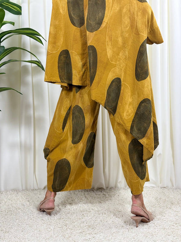 Madrid suit in mustard