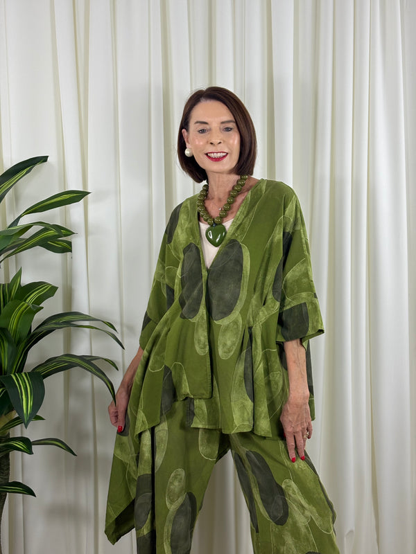 Madrid suit in pistachio