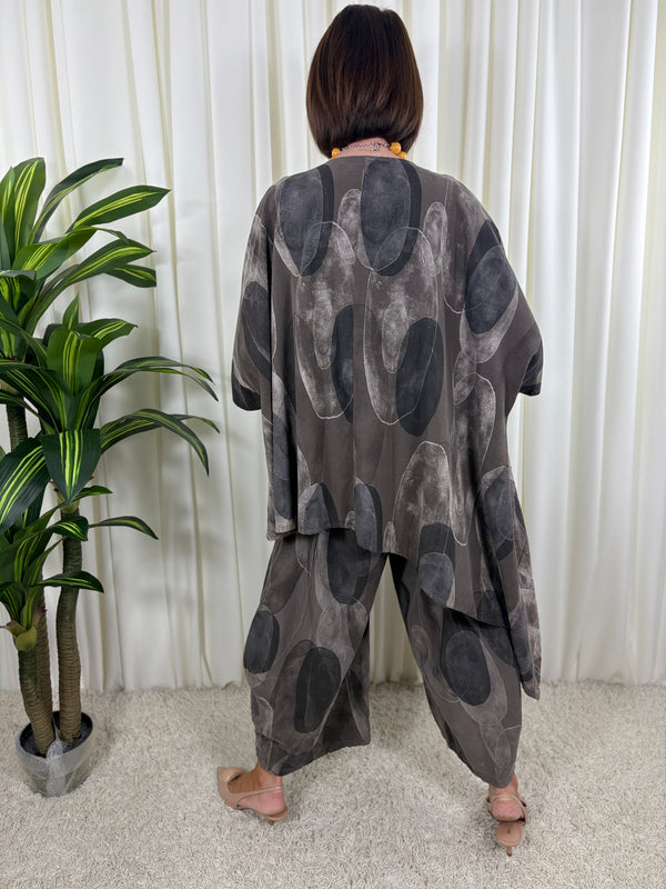 Madrid suit in mocha