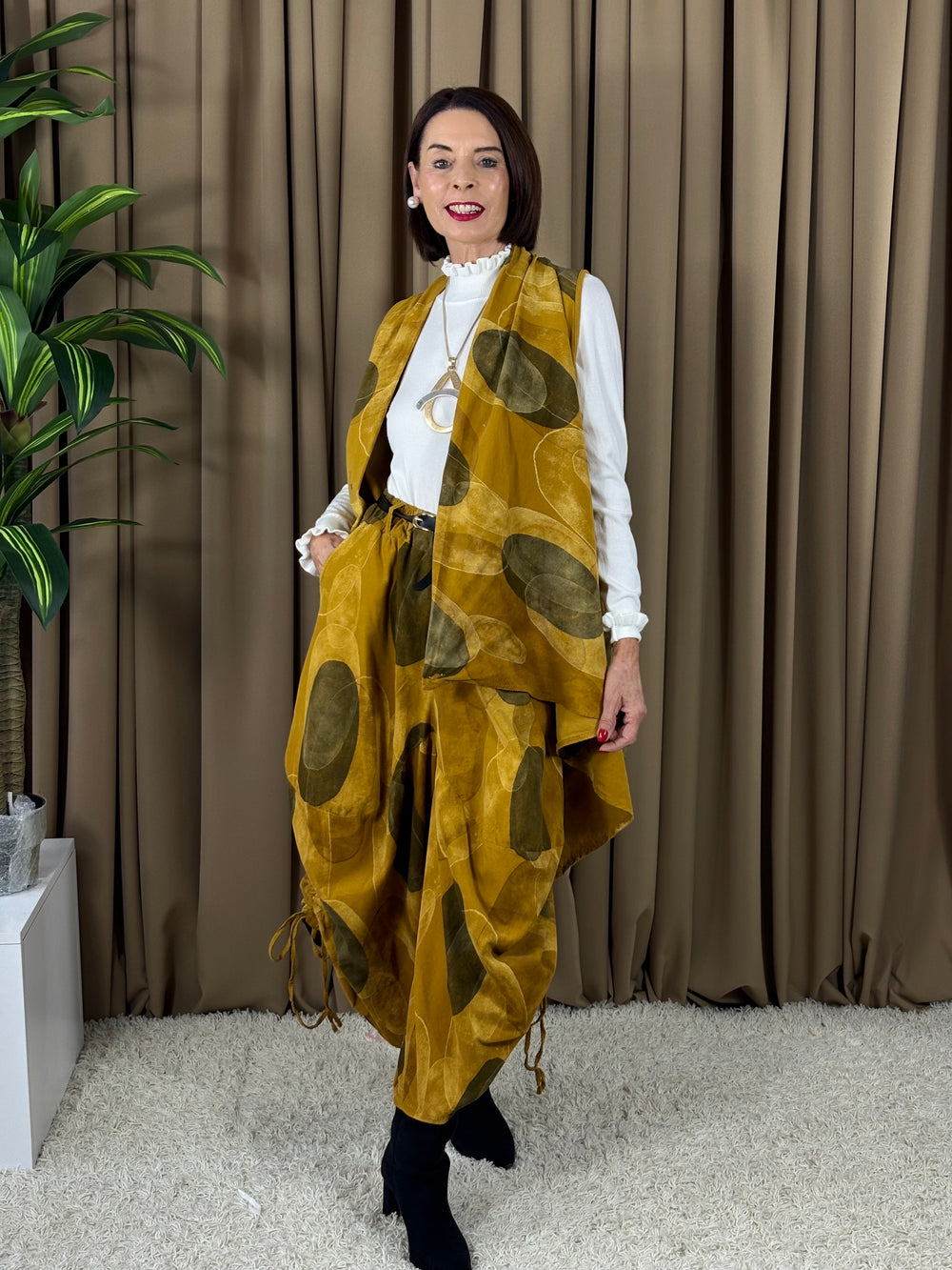 Breeze Top in mustard