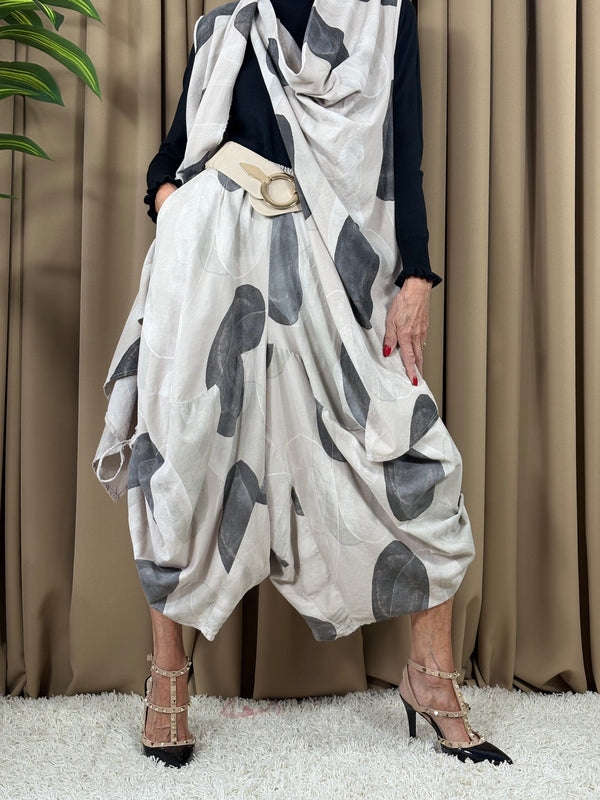 Breeze Suit in beige