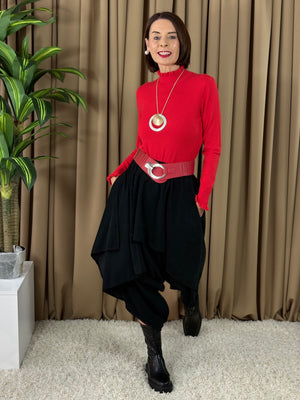 Francisca roll neck top in red