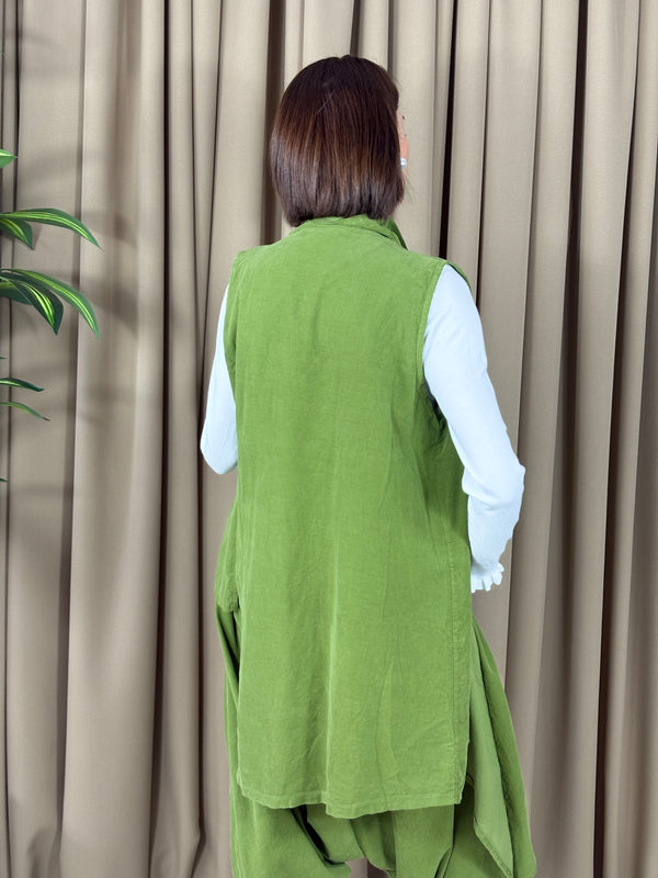 Dion Suit in pistachio