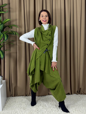 Dion Suit in pistachio