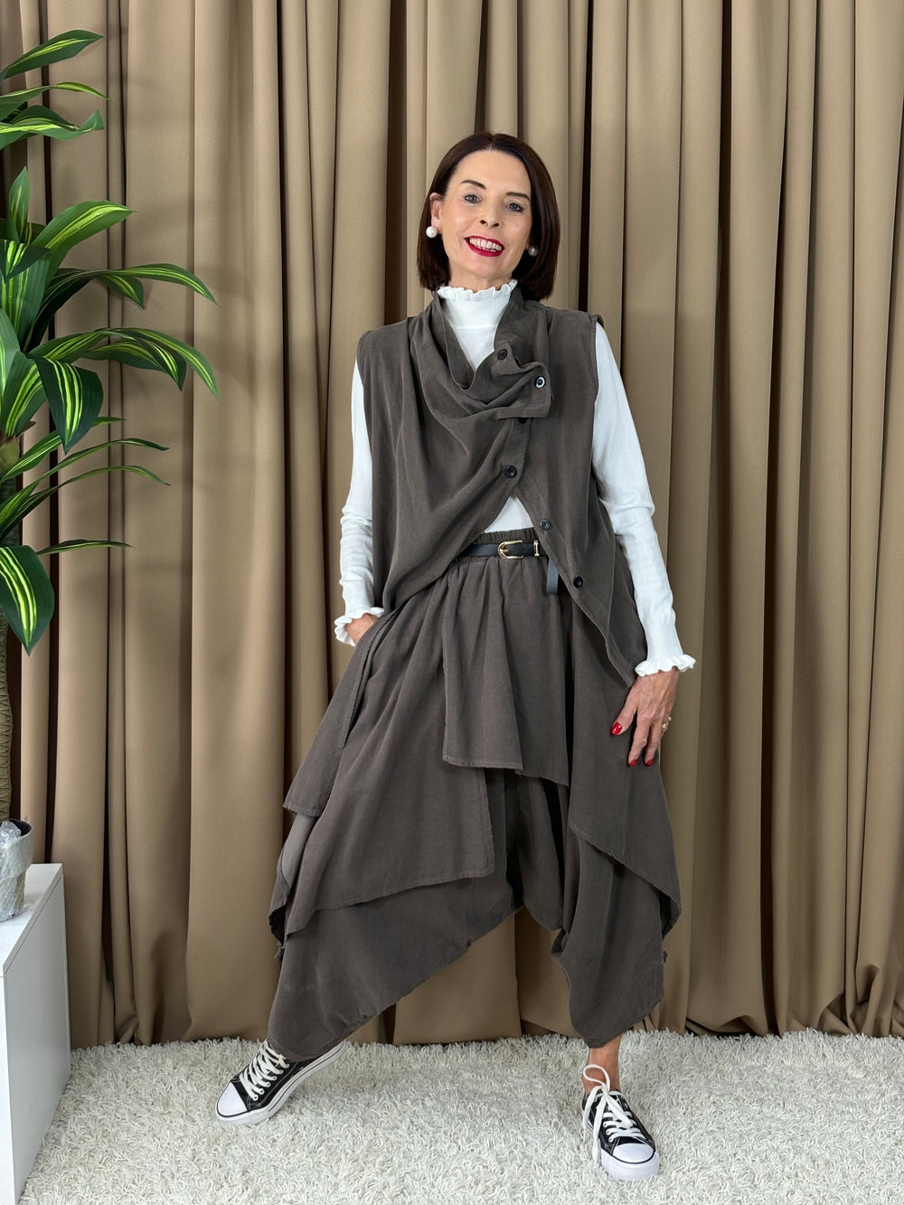 Dion Suit in charcoal grey