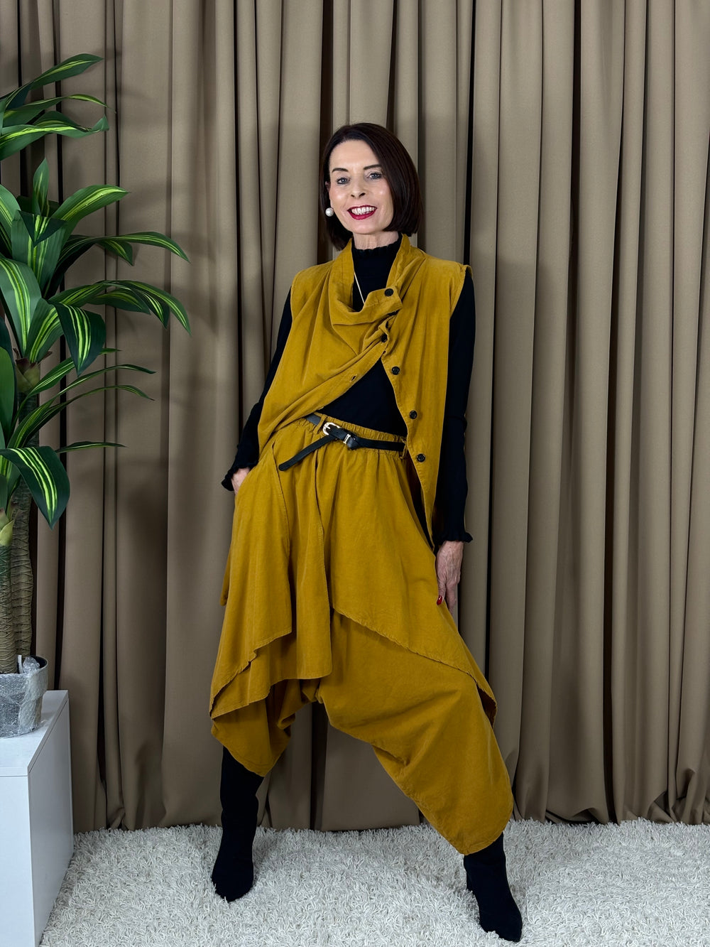 Dion Suit in mustard
