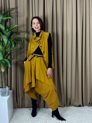 Dion Suit in mustard