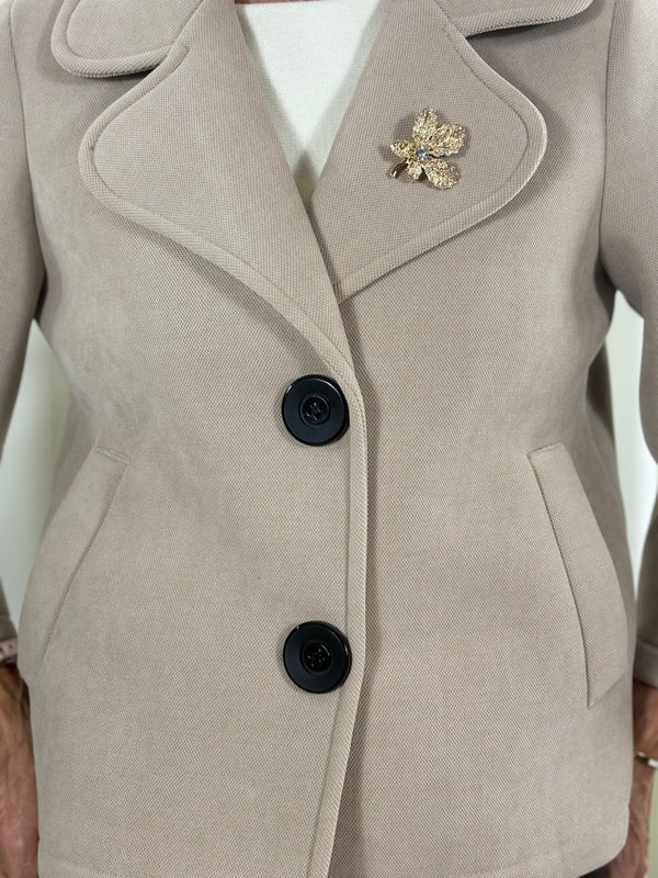 Dolly jacket in beige