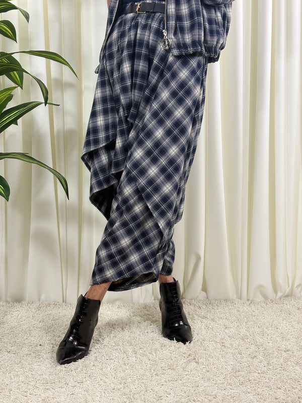 Alexandra Drop hem trousers in navy