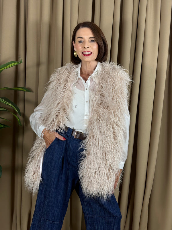 Tiffany faux fur gilet in beige