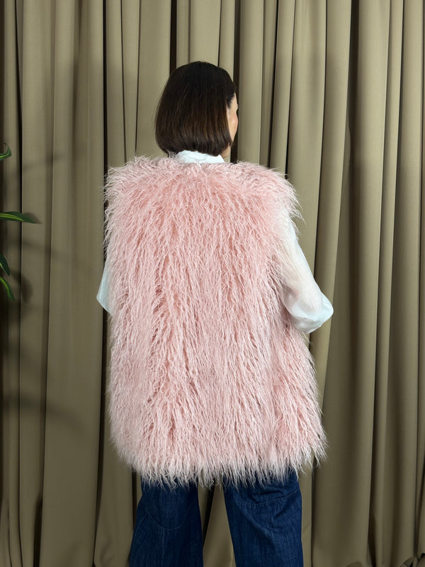 Tiffany faux fur gilet in blush