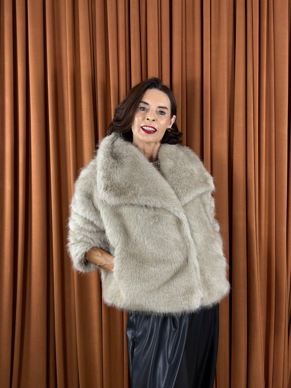 Kathleen Faux fur coat in beige