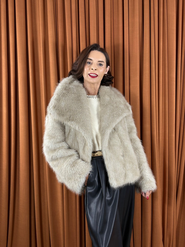 Kathleen Faux fur coat in beige