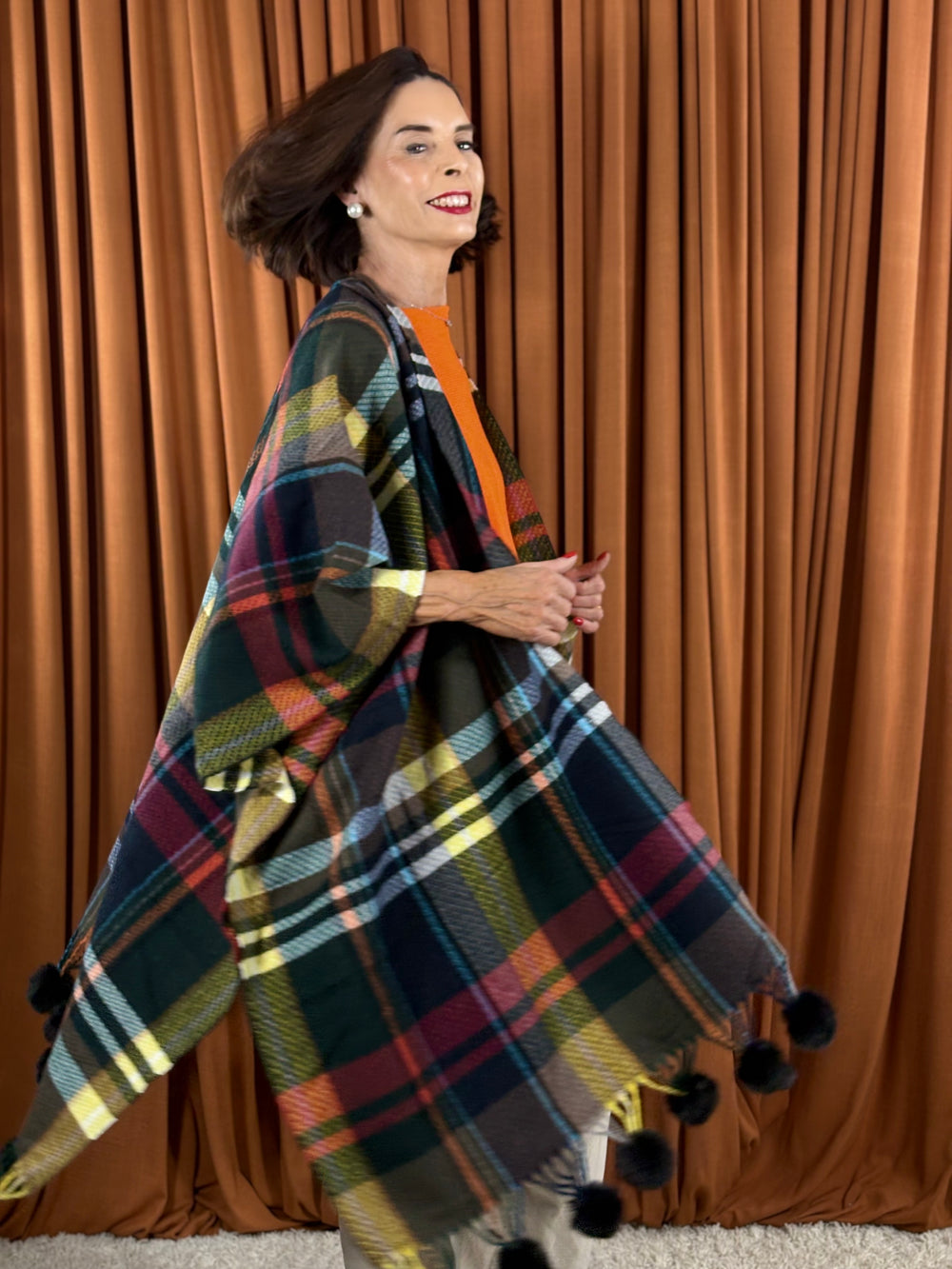 Cape poncho in black and multi