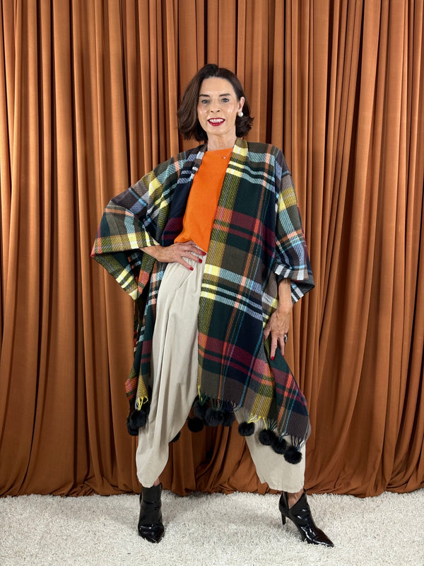 Cape poncho in black and multi