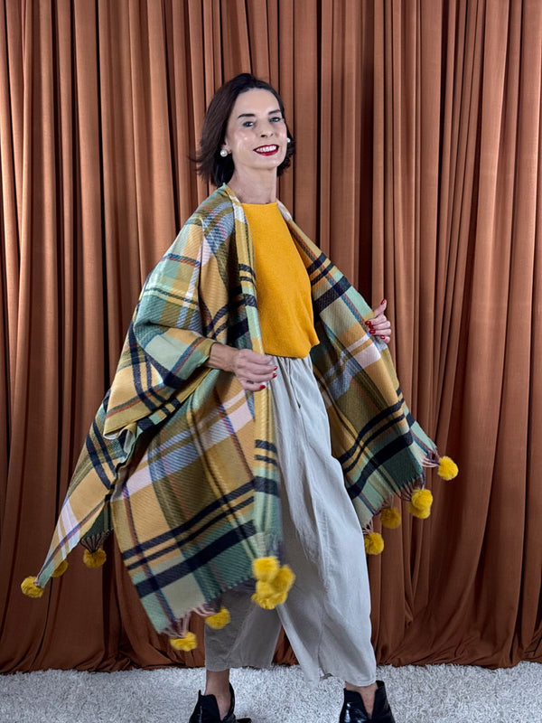 Cape poncho in mustard and multi