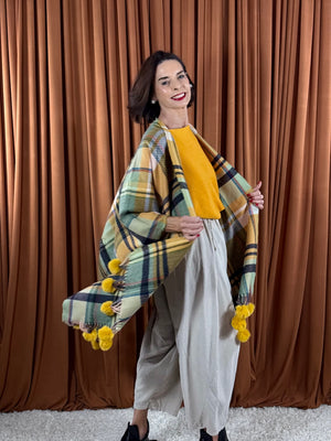 Cape poncho in mustard and multi