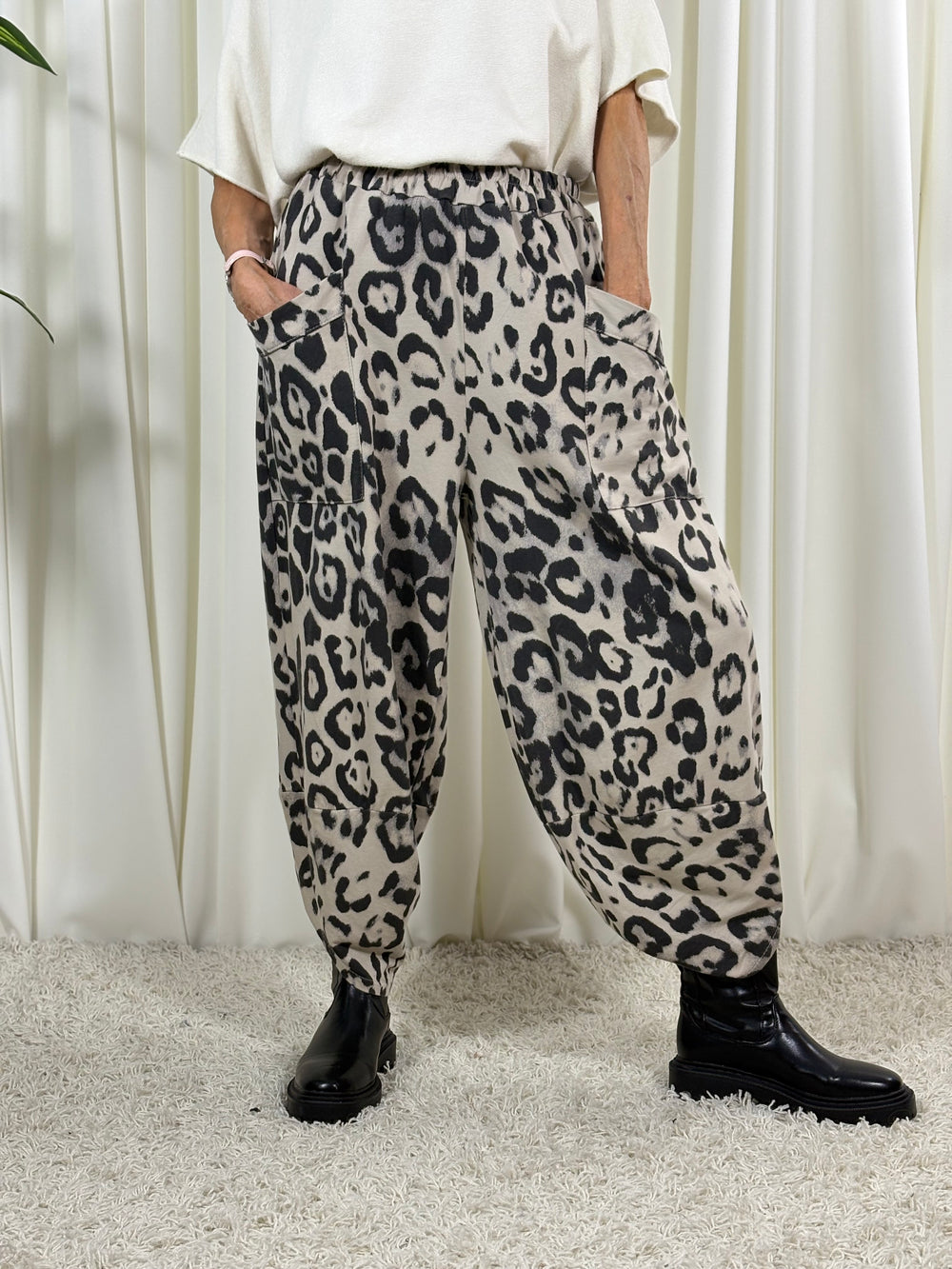 Borgen Trousers in Cheetah print