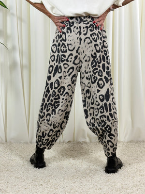 Borgen Trousers in Cheetah print