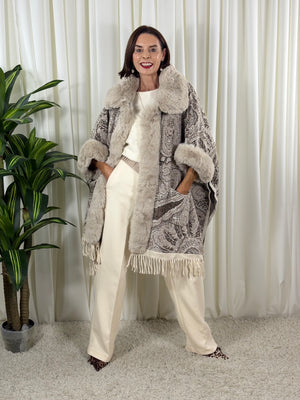 Raya premium poncho in beige and mocha