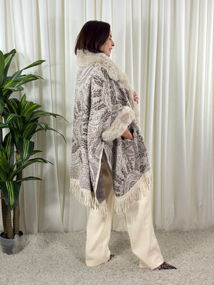 Raya premium poncho in beige and mocha