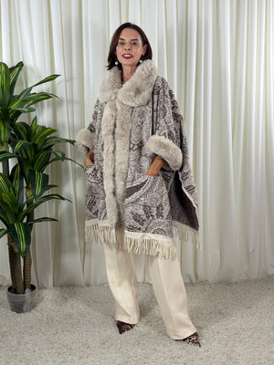 Raya premium poncho in beige and mocha