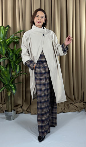 Pasty three quarter mac jacket in beige