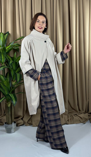 Pasty three quarter mac jacket in beige