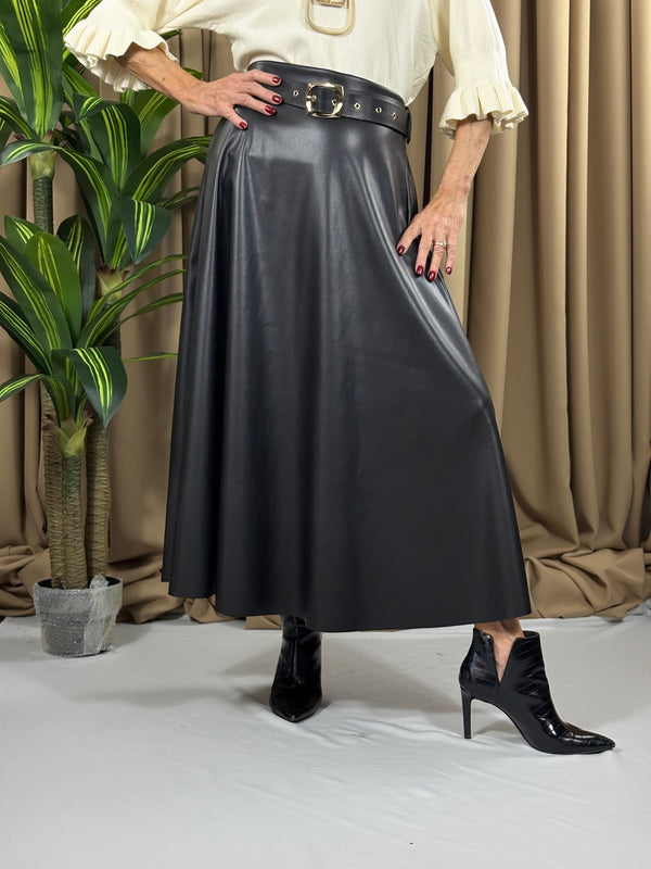 Melody PU skirt in black