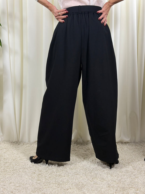 Victoria pleated trousers in Black - Pre Order Arrival date 2nd October